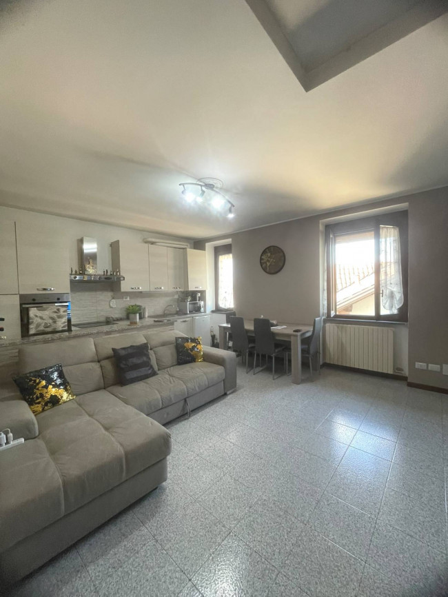 Appartamento in vendita a Sovico