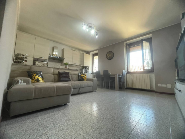 Appartamento in vendita a Sovico