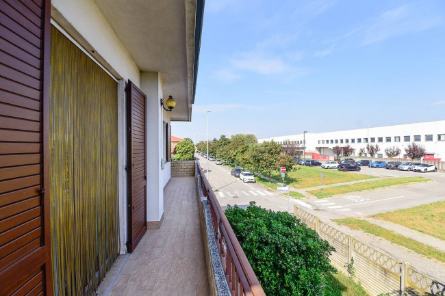 Appartamento in vendita a Varedo
