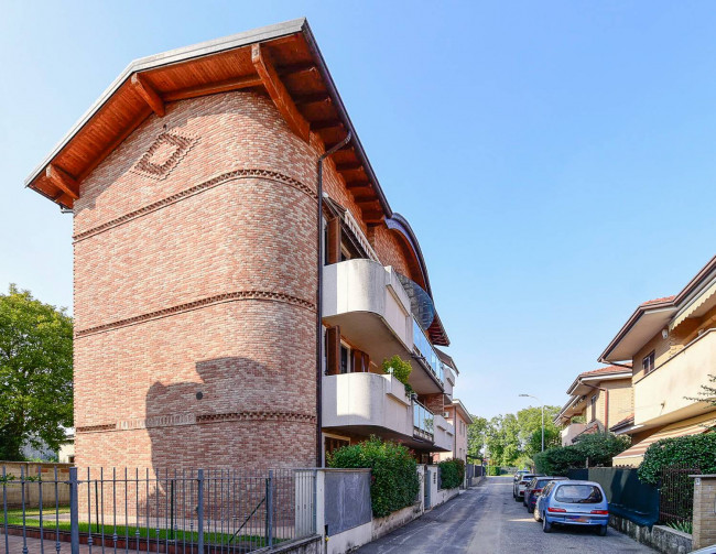 Appartamento in vendita a Seregno