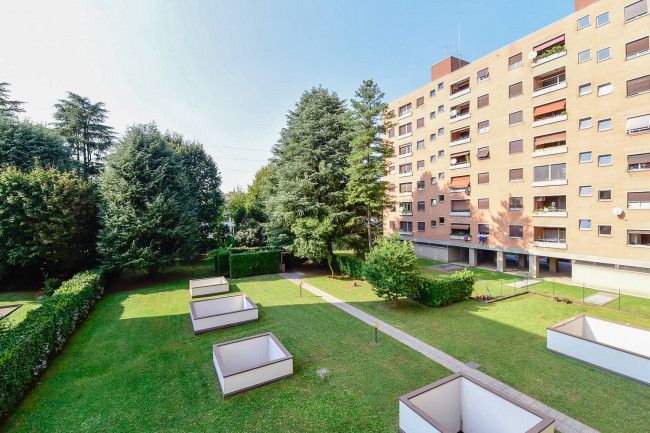 Appartamento in vendita a Seregno