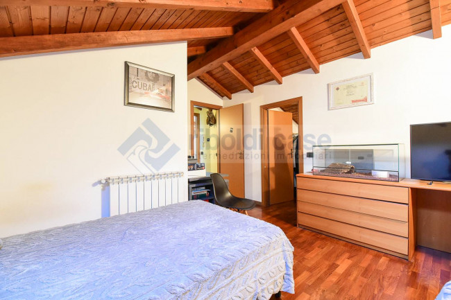 Appartamento in vendita a Meda