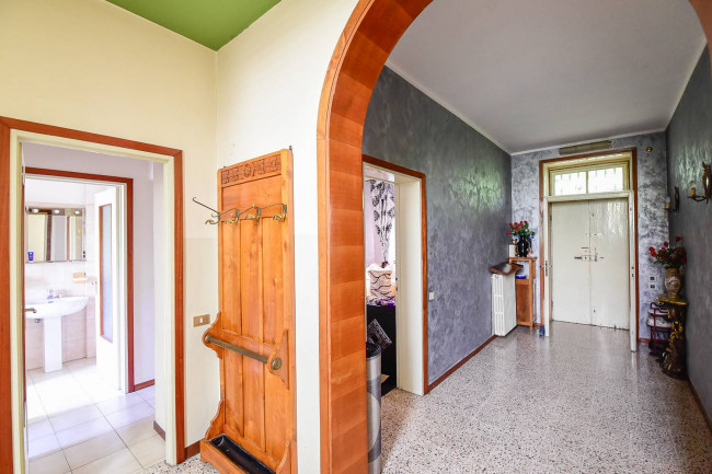 Villa in vendita a Olgiate Molgora