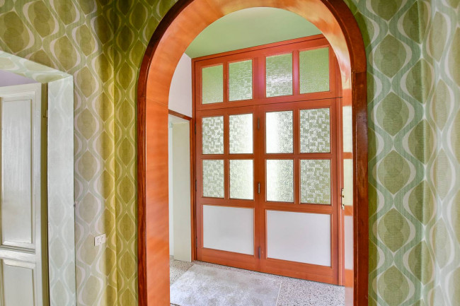 Villa in vendita a Olgiate Molgora