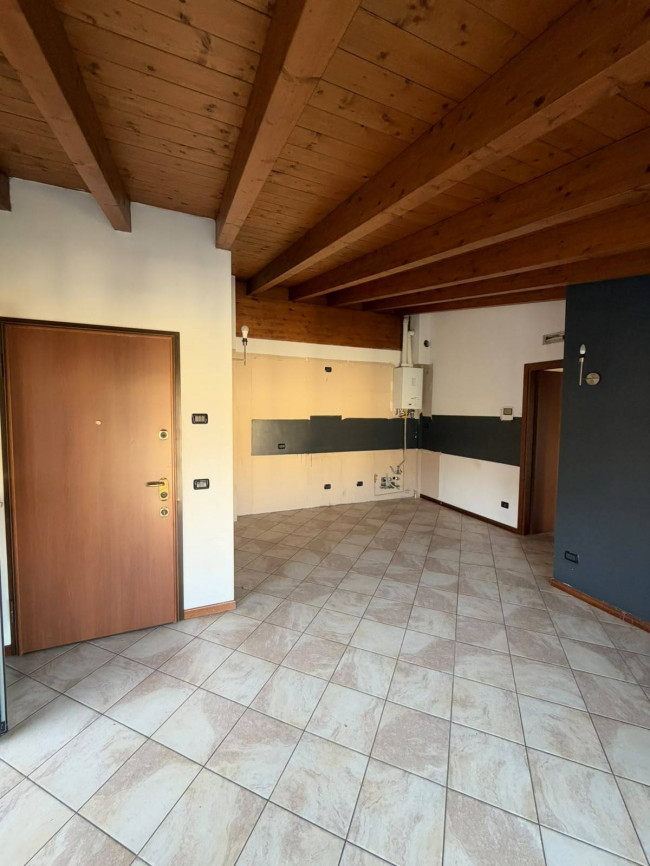 Appartamento in vendita a Seregno