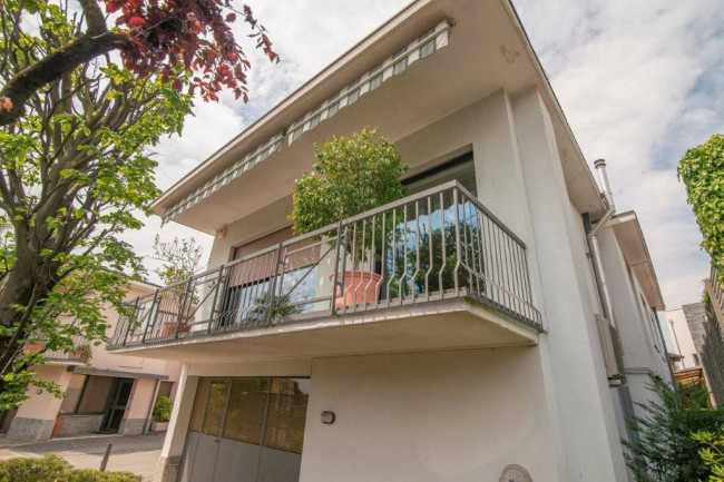 Villa in vendita a Giussano