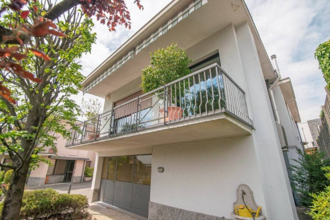 Villa in vendita a Giussano