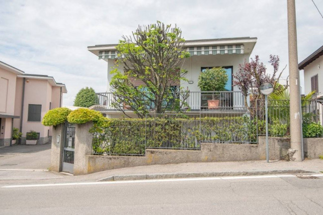 Villa in vendita a Giussano