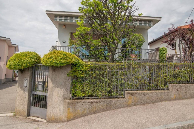 Villa in vendita a Giussano