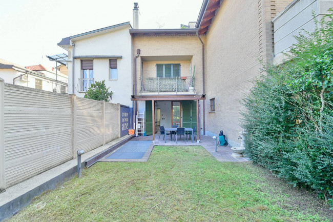 Appartamento in vendita a Seregno