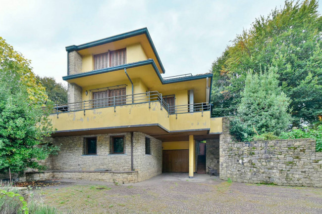Villa in vendita a Mariano Comense