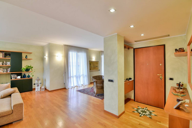 Appartamento in vendita a Giussano