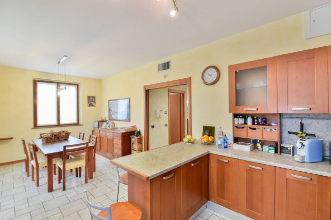 Appartamento in vendita a Giussano