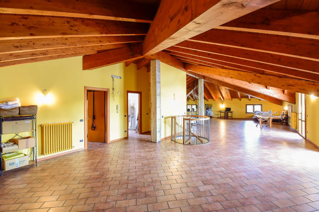 Appartamento in vendita a Giussano