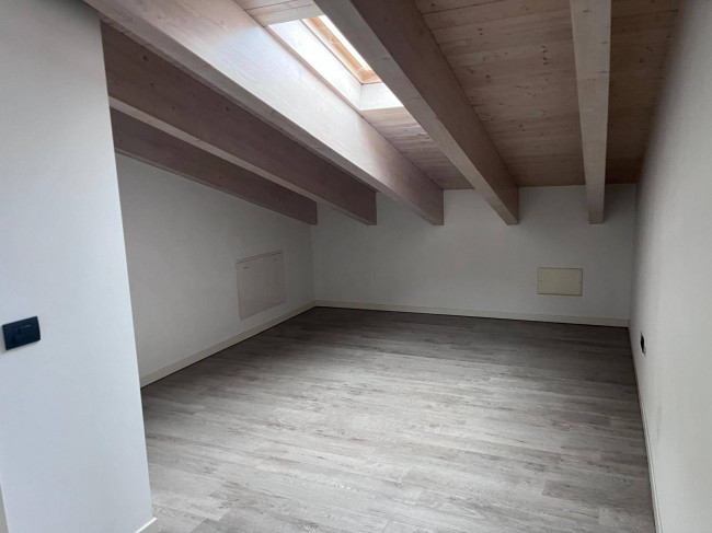 Appartamento in vendita a Giussano