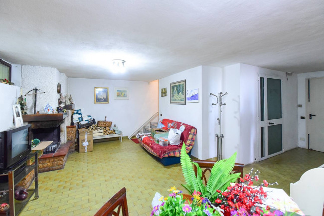 Villetta bifamiliare in vendita a Triuggio