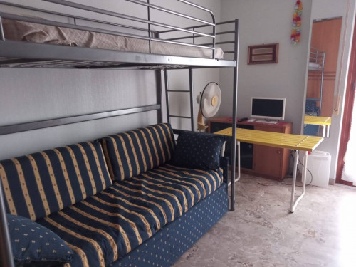 Appartamento in affitto a Albenga