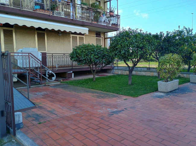 Appartamento in affitto a Albenga