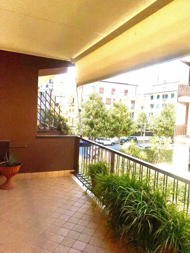Appartamento in affitto a Albenga