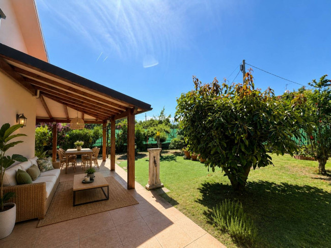Villa in vendita a Albenga
