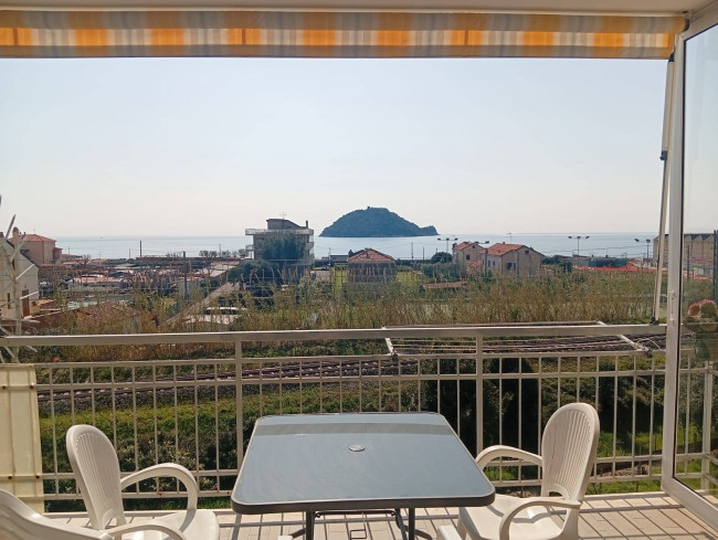 Appartamento in affitto a Albenga