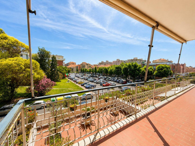 Appartamento in vendita a Albenga