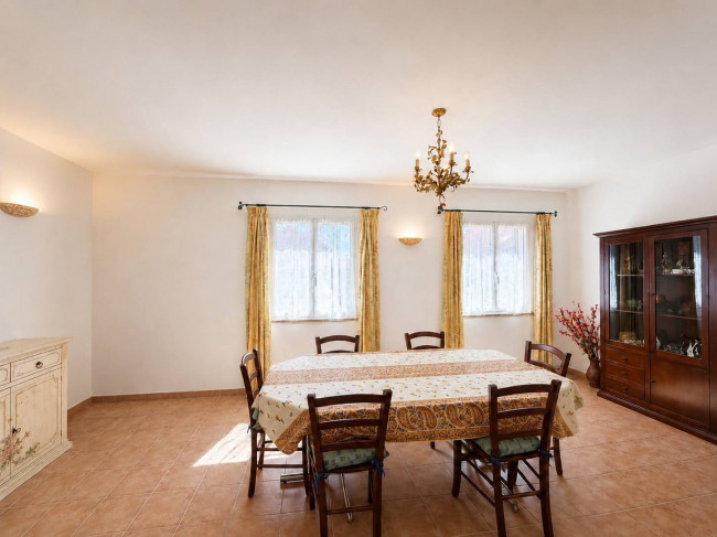 Villa in vendita a Albenga
