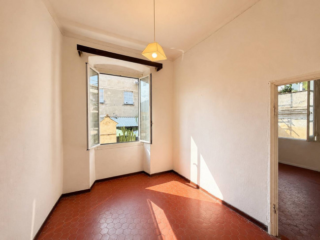 Appartamento in vendita a Albenga
