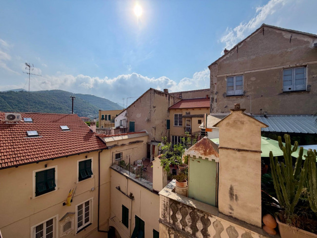 Appartamento in vendita a Albenga
