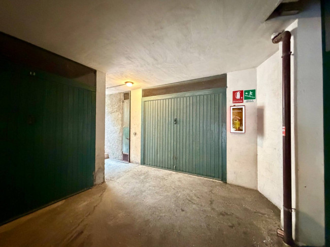 Box o garage in vendita a Ceriale