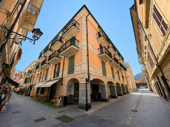 Appartamento in vendita a Ceriale