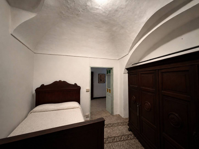 Semindipendente in vendita a Castelvecchio di Rocca Barbena