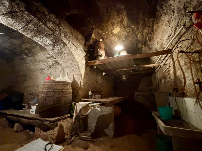 Semindipendente in vendita a Castelvecchio di Rocca Barbena