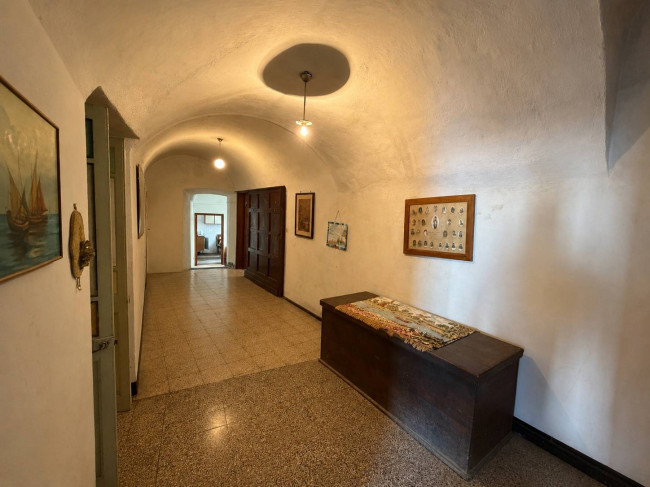Semindipendente in vendita a Castelvecchio di Rocca Barbena