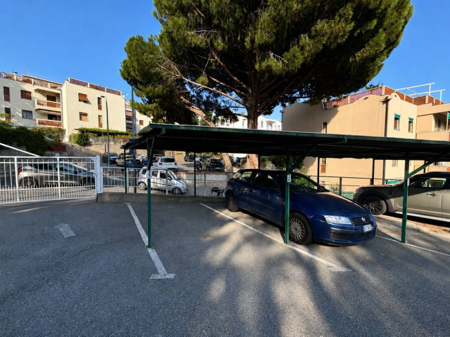 Posto auto coperto in vendita a Ceriale