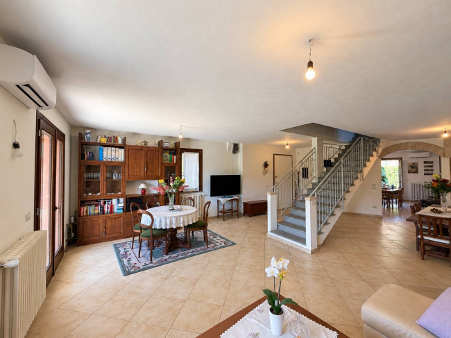 Villa in vendita a Villanova d'Albenga