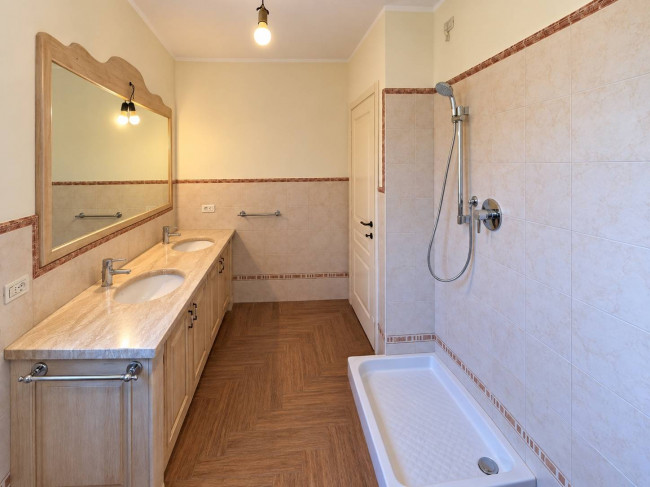 Villa in vendita a Villanova d'Albenga