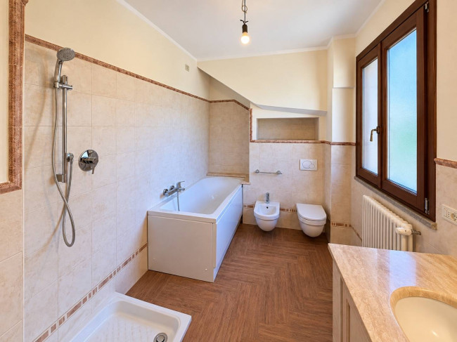 Villa in vendita a Villanova d'Albenga