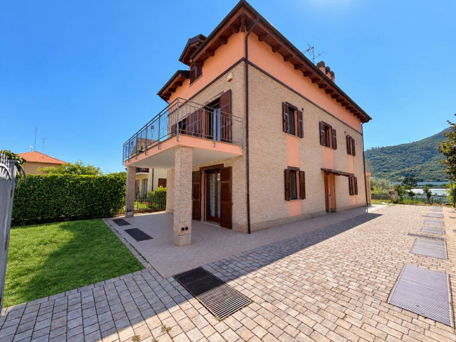 Villa in vendita a Villanova d'Albenga