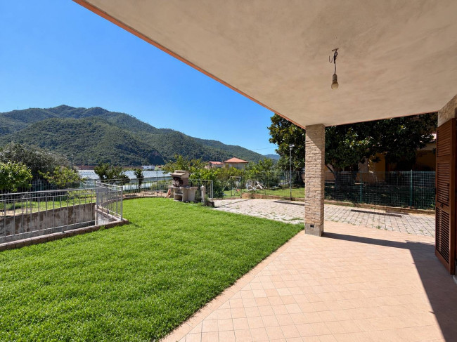Villa in vendita a Villanova d'Albenga