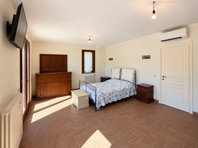 Villa in vendita a Villanova d'Albenga