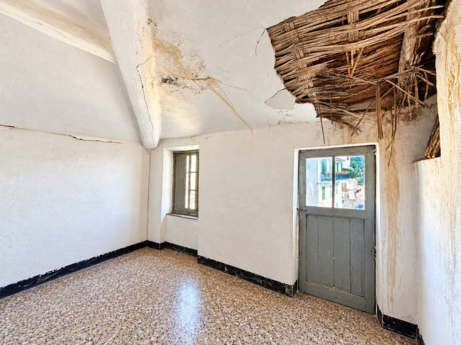 Rustico in vendita a Arnasco