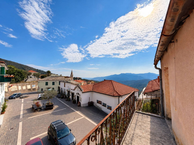 Rustico in vendita a Arnasco