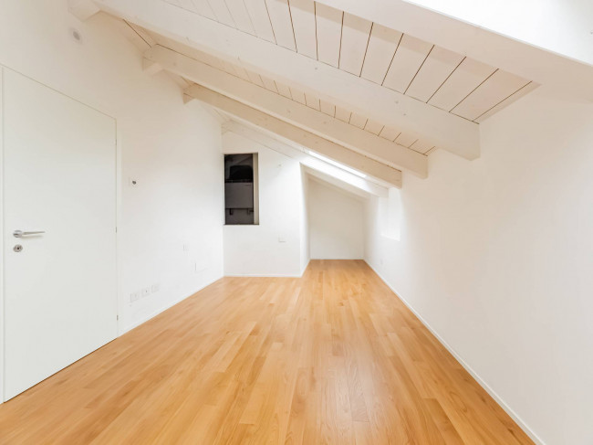 Appartamento in vendita a Lecco