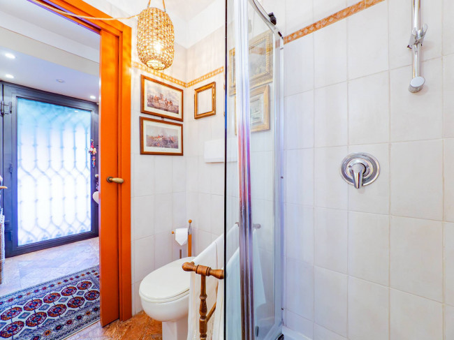 Casa singola in vendita a Malgrate