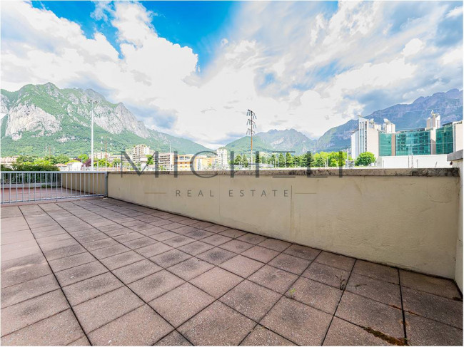 Appartamento in vendita a Lecco