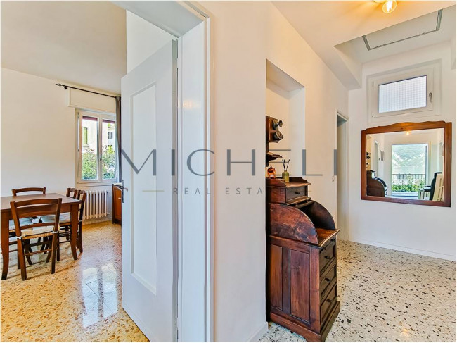 Villa in vendita a Mandello del Lario