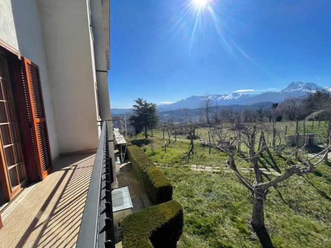 Villa in vendita a Torricella Sicura
