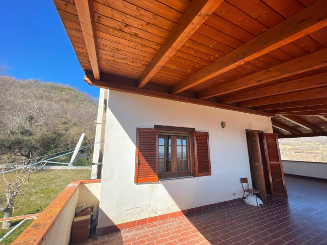 Villa in vendita a Torricella Sicura