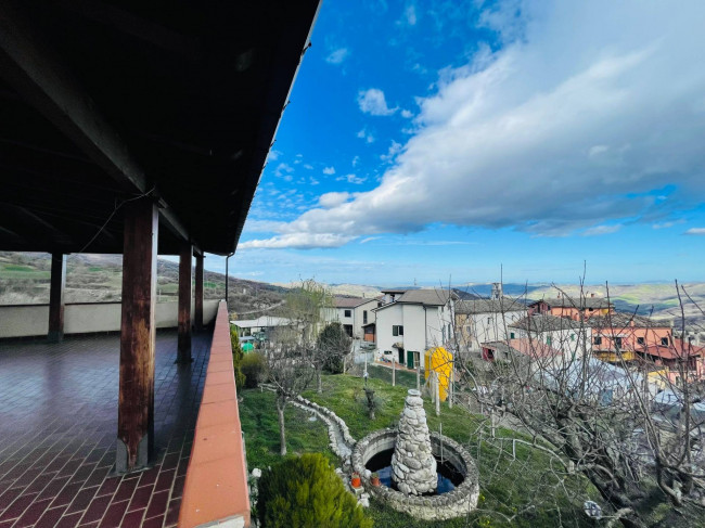 Villa in vendita a Torricella Sicura